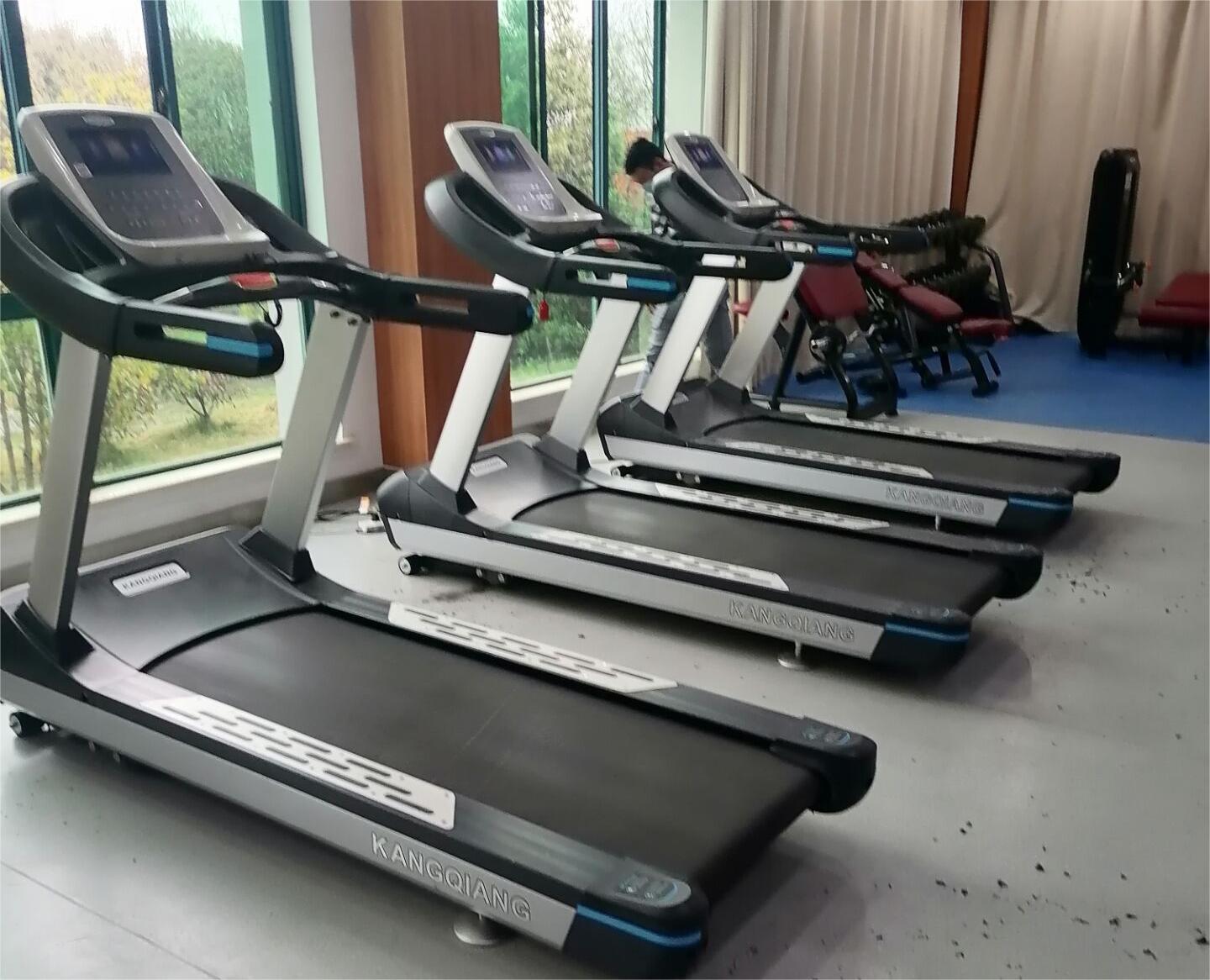 跑步機(jī)的優(yōu)點和缺點